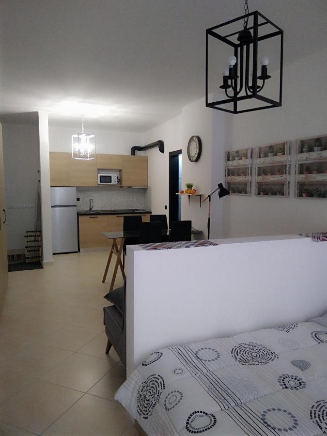 Coastal Apartment Драч Екстериор снимка